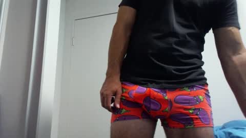 Snapshot of alex_malaka2005 chatting on February 11, 2:16 am Alex online show from February 11, 2:16 am