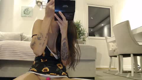 Nicha online show from January 17, 4:04 pm