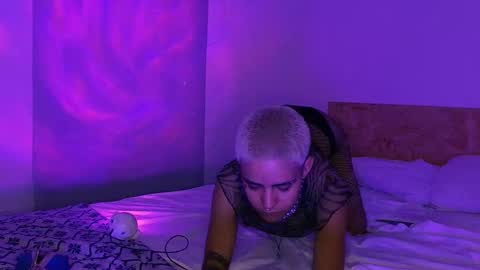 Snapshot of alex_one888 chatting on March 18, 7:55 am Alex online show from March 18, 7:55 am