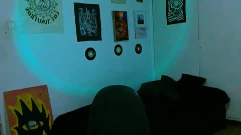 Snapshot of alex_one888 chatting on March 31, 12:34 am Alex online show from March 31, 12:34 am