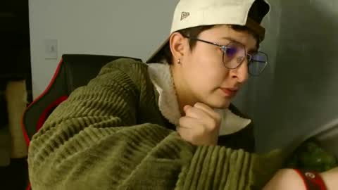 Snapshot of alex_parker07 chatting on March 10, 11:43 pm Alex Parker online show from March 10, 11:43 pm