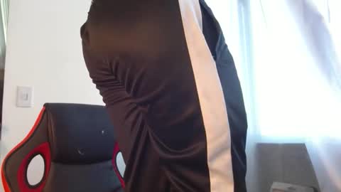 Snapshot of alex_parker07 chatting on March 15, 8:15 pm Alex Parker online show from March 15, 8:15 pm