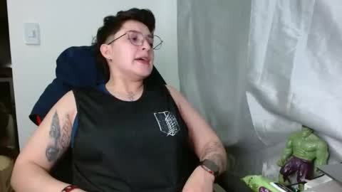 Snapshot of alex_parker07 chatting on March 28, 1:05 am Alex Parker online show from March 28, 1:05 am