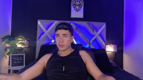 Snapshot of alex_rodriguezz1 chatting on June 5, 12:22 pm Alex online show from June 5, 12:22 pm