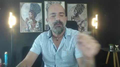 Alex Saints online show from April 27, 11:41 am