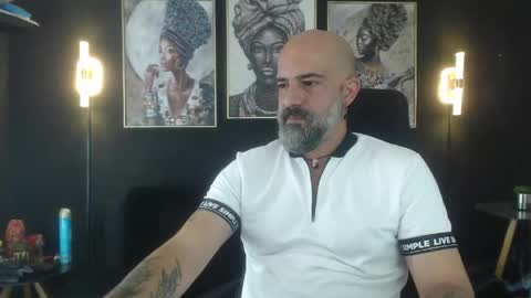Alex Saints online show from May 1, 4:22 pm