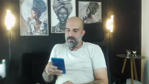 Alex Saints online show from May 4, 10:17 pm