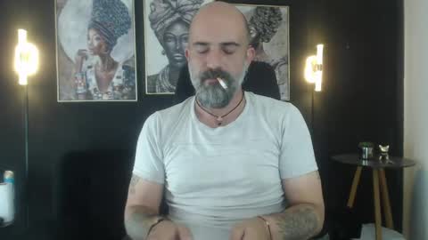 Alex Saints online show from May 5, 1:19 pm