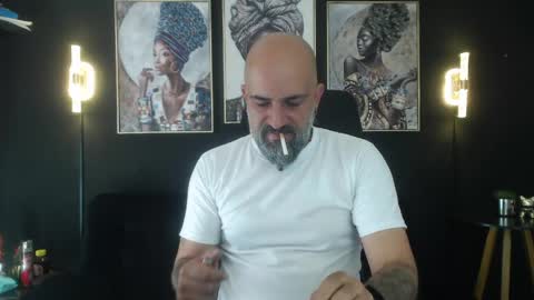 Alex Saints online show from May 20, 2:23 pm
