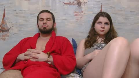 Alex and Sarah online show from May 23, 8:46 pm