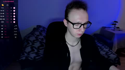 alex_silent online show from December 8, 11:03 am