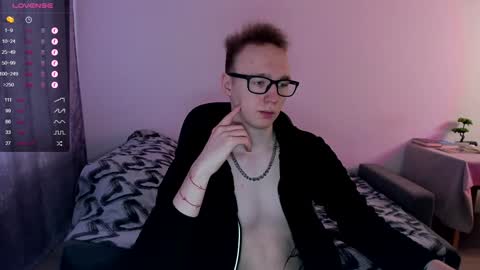 alex_silent online show from January 29, 10:48 am