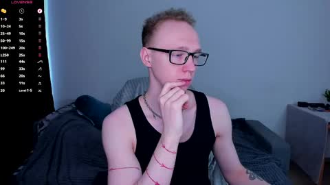alex_silent online show from May 2, 8:08 am