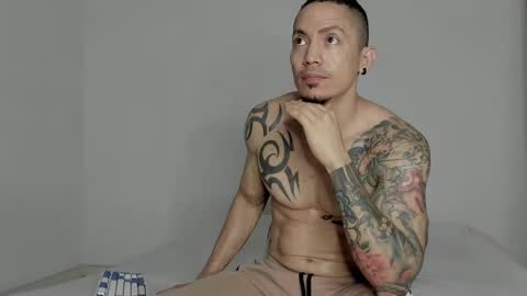 alex_sthorm online show from January 6, 9:00 pm