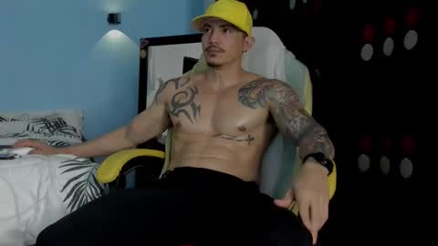 alex_sthorm online show from February 9, 2:59 am