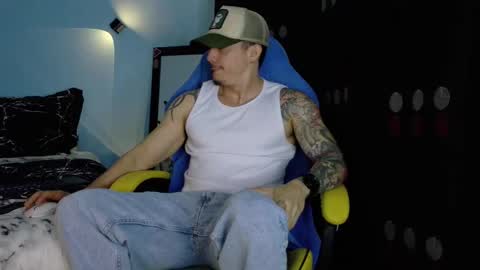 alex_sthorm online show from May 8, 3:34 am