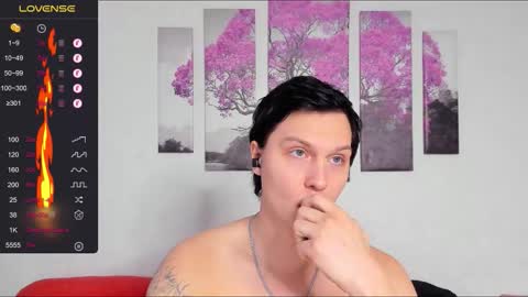 Alex WandHot online show from November 27, 5:20 am