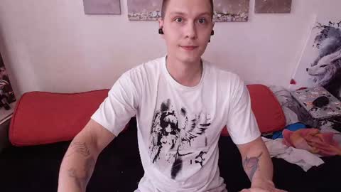 Alex WandHot online show from June 16, 6:38 am