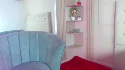 Snapshot of alexa__11 chatting on July 21, 12:40 pm alexa__11 online show from July 21, 12:40 pm