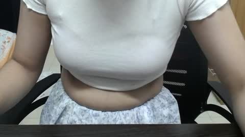 Snapshot of alexa_anna chatting on June 21, 10:18 am alexa_anna online show from June 21, 10:18 am
