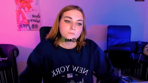 alexa_night_ online show from December 5, 10:02 am