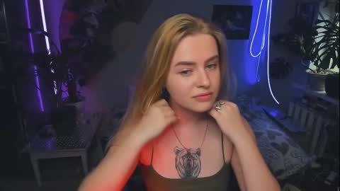 alexa_pirs online show from September 25, 11:03 am