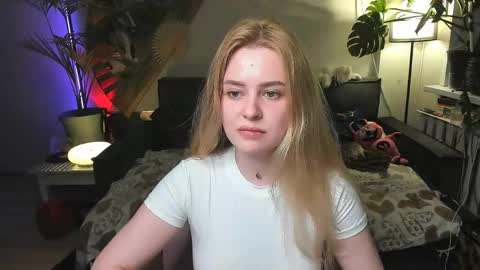 alexa_pirs online show from May 16, 7:34 pm