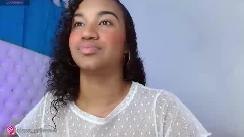   online show from October 22, 8:30 pm