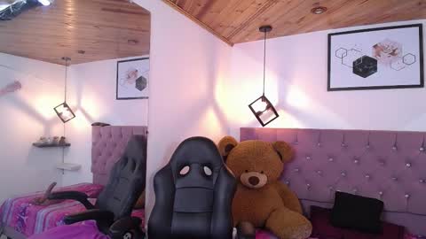 Snapshot of alexa_sax chatting on January 21, 9:15 pm alexa_sax online show from January 21, 9:15 pm