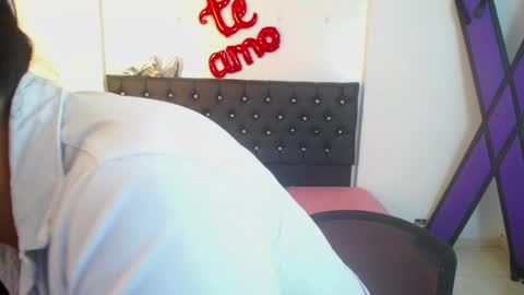 Snapshot of alexa_sax chatting on February 27, 10:04 am alexa_sax online show from February 27, 10:04 am