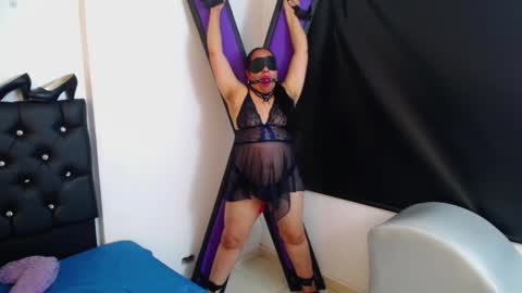 Snapshot of alexa_sax chatting on March 5, 7:49 am alexa_sax online show from March 5, 7:49 am