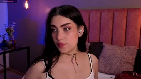 Alexa Thaylor online show from May 18, 6:03 pm