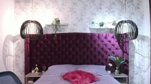 alexa_vandercloude online show from February 12, 3:38 pm