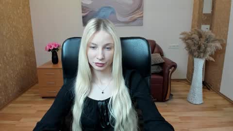 Alexa Woods online show from September 11, 6:02 am