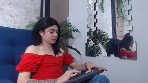 Snapshot of alexaa_carter chatting on January 6, 7:50 pm Alexa online show from January 6, 7:50 pm