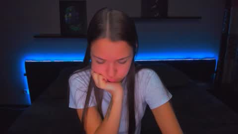 angel online show from October 30, 12:23 am