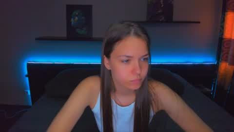 angel online show from May 18, 4:29 am