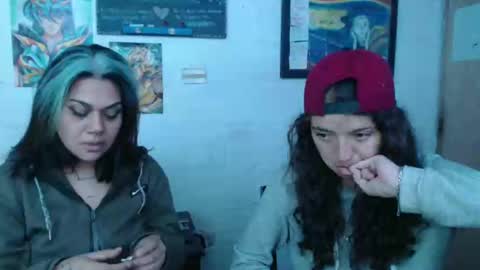 Snapshot of alexablu3 chatting on December 11, 5:10 am Alexa Blu3 online show from December 11, 5:10 am