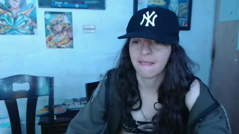 Snapshot of alexablu3 chatting on December 12, 11:58 pm Alexa Blu3 online show from December 12, 11:58 pm