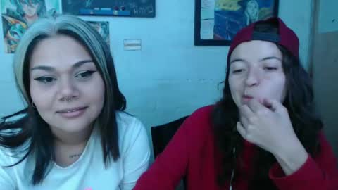 Snapshot of alexablu3 chatting on January 9, 2:11 am Alexa Blu3 online show from January 9, 2:11 am