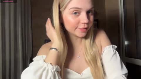 ALEXA online show from May 17, 4:03 pm