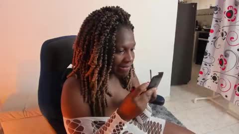 Snapshot of alexagons chatting on September 30, 11:48 am alexagons online show from September 30, 11:48 am