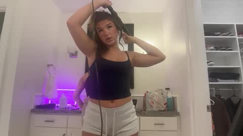 alexajefferies online show from October 7, 6:49 pm