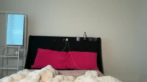 alexajefferies online show from October 25, 5:08 pm