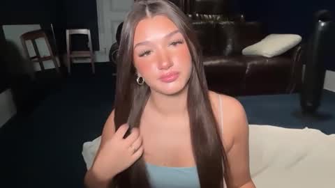 alexajefferies online show from October 28, 9:28 pm