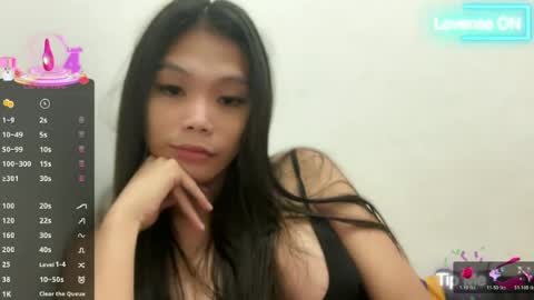 Snapshot of alexaloove chatting on June 30, 11:28 pm alexa online show from June 30, 11:28 pm