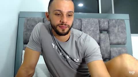 Snapshot of alexander_2015 chatting on October 5, 5:39 am alexander_2015 online show from October 5, 5:39 am