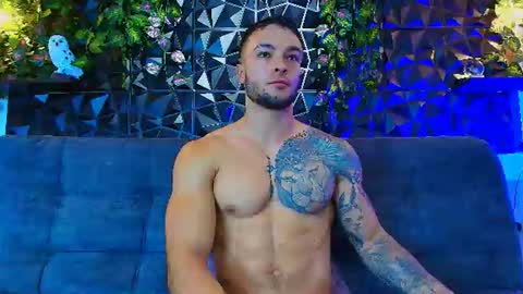 Alex Collin online show from August 5, 11:46 am