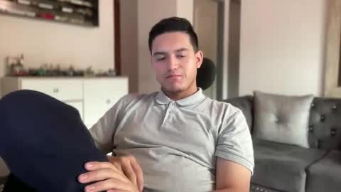 Snapshot of alexandergrey760886 chatting on October 21, 3:35 pm alexander grey online show from October 21, 3:35 pm