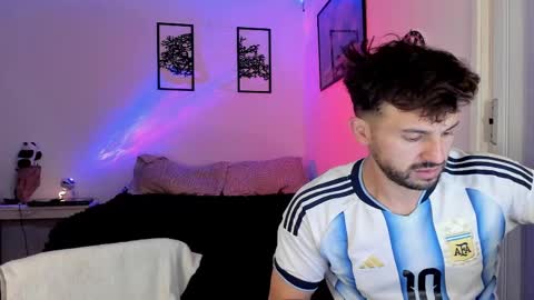 Alexander Jaz online show from September 29, 9:25 am